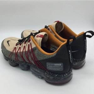 nike air vapormax run utility desert ore
